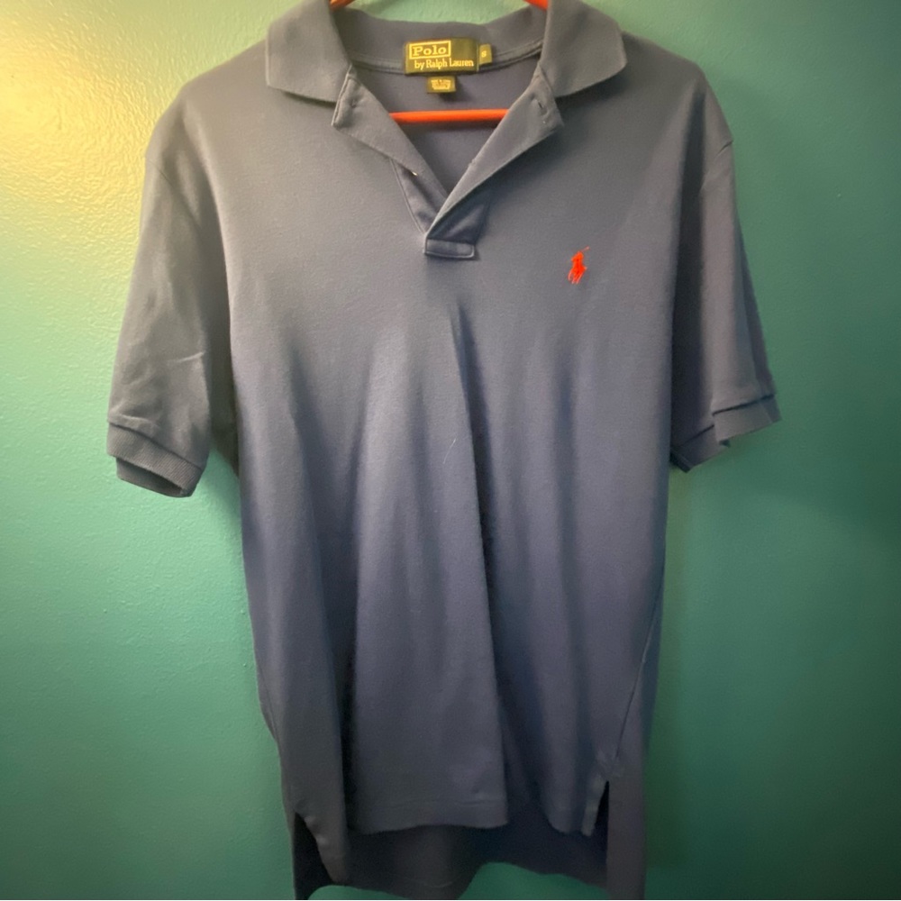Ralph Lauren Small Blue Polo Shirt / small hole circled